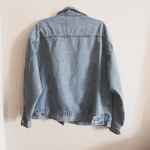 NWOT Misguided Womens Plus Size Distressed Oversized Blue Denim Jacket 16 - Picture 4 of 4